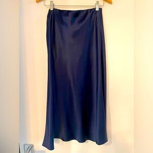 Navy silk skirt 10